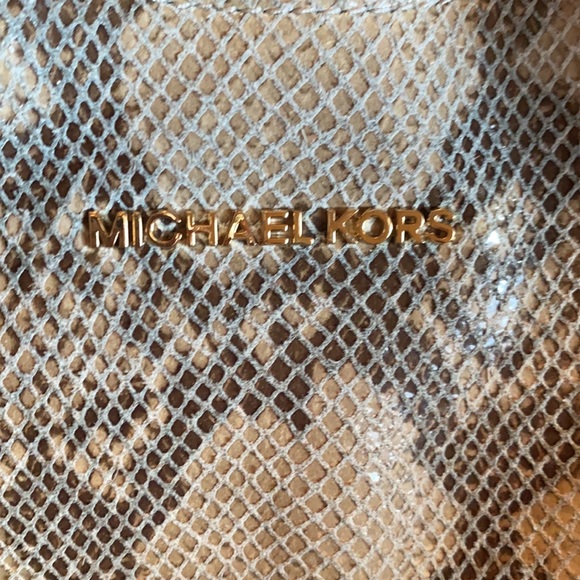 Purse - Picture 3 of 5